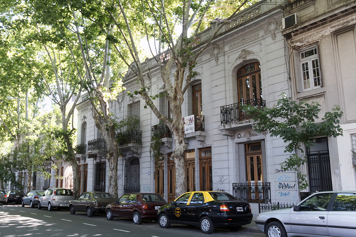 Architecture 240