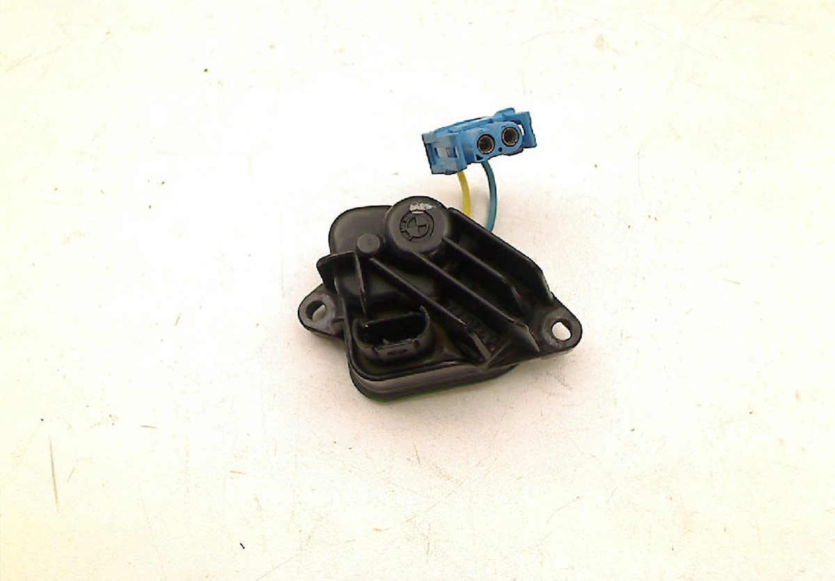 BMW Fuel Pump Controler