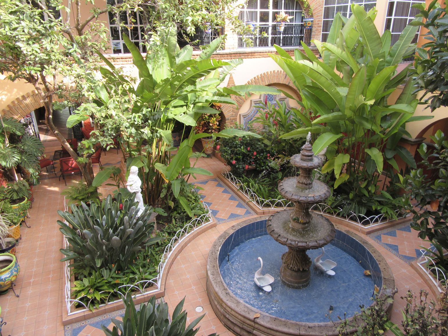 Hotel Courtyard