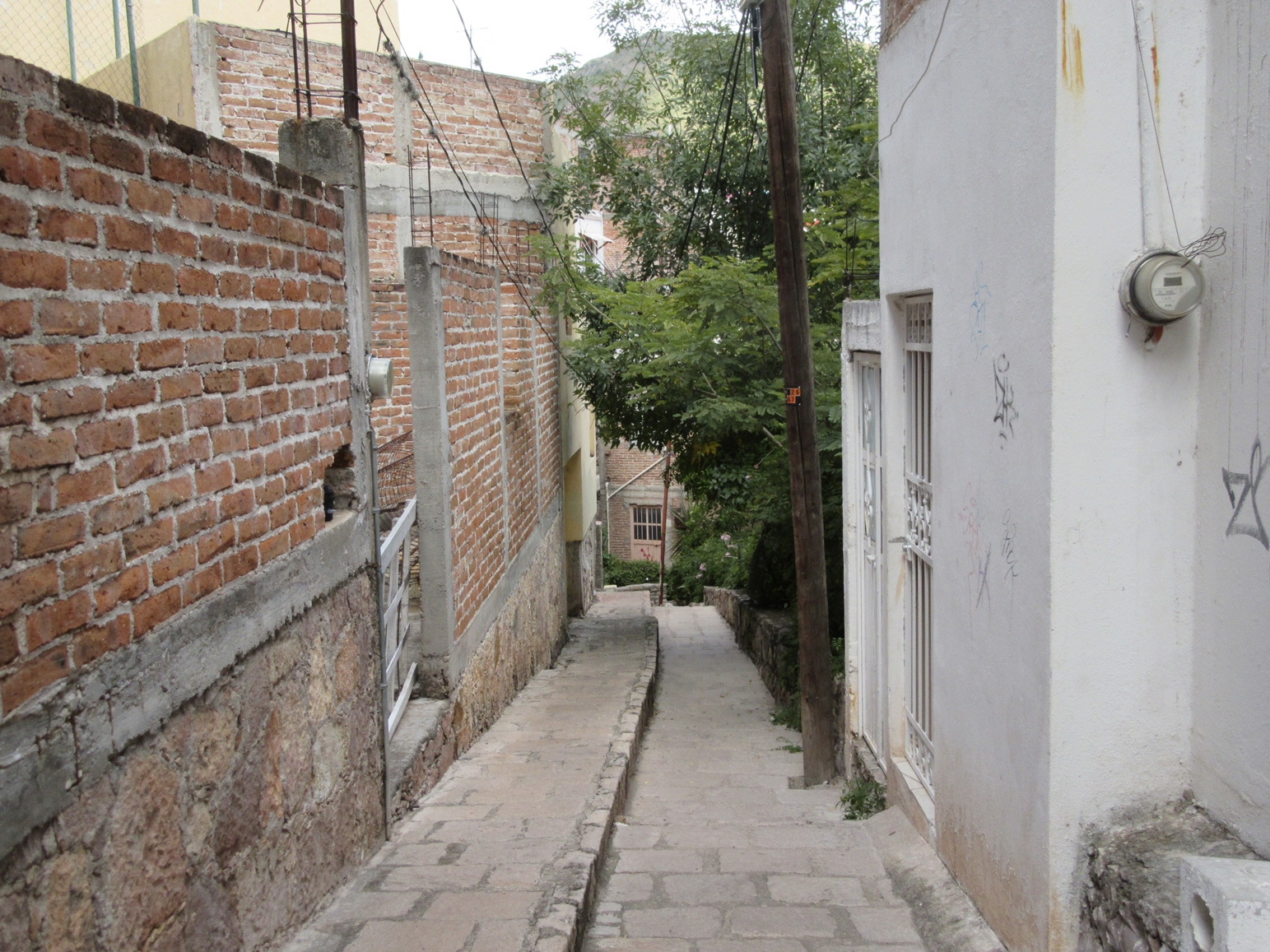 Alley to the Top