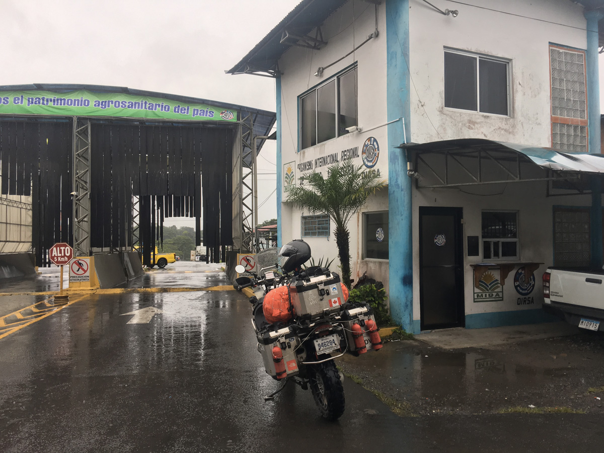 Panama Border 11